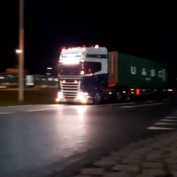 Truck Arriving to Port